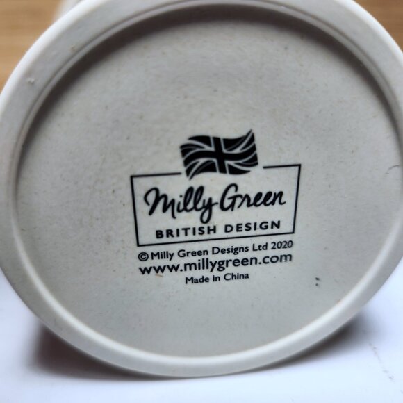 Milly Green Dachshund Tumbler with Lid and Silicone Sleeve British Design - Picture 5 of 6